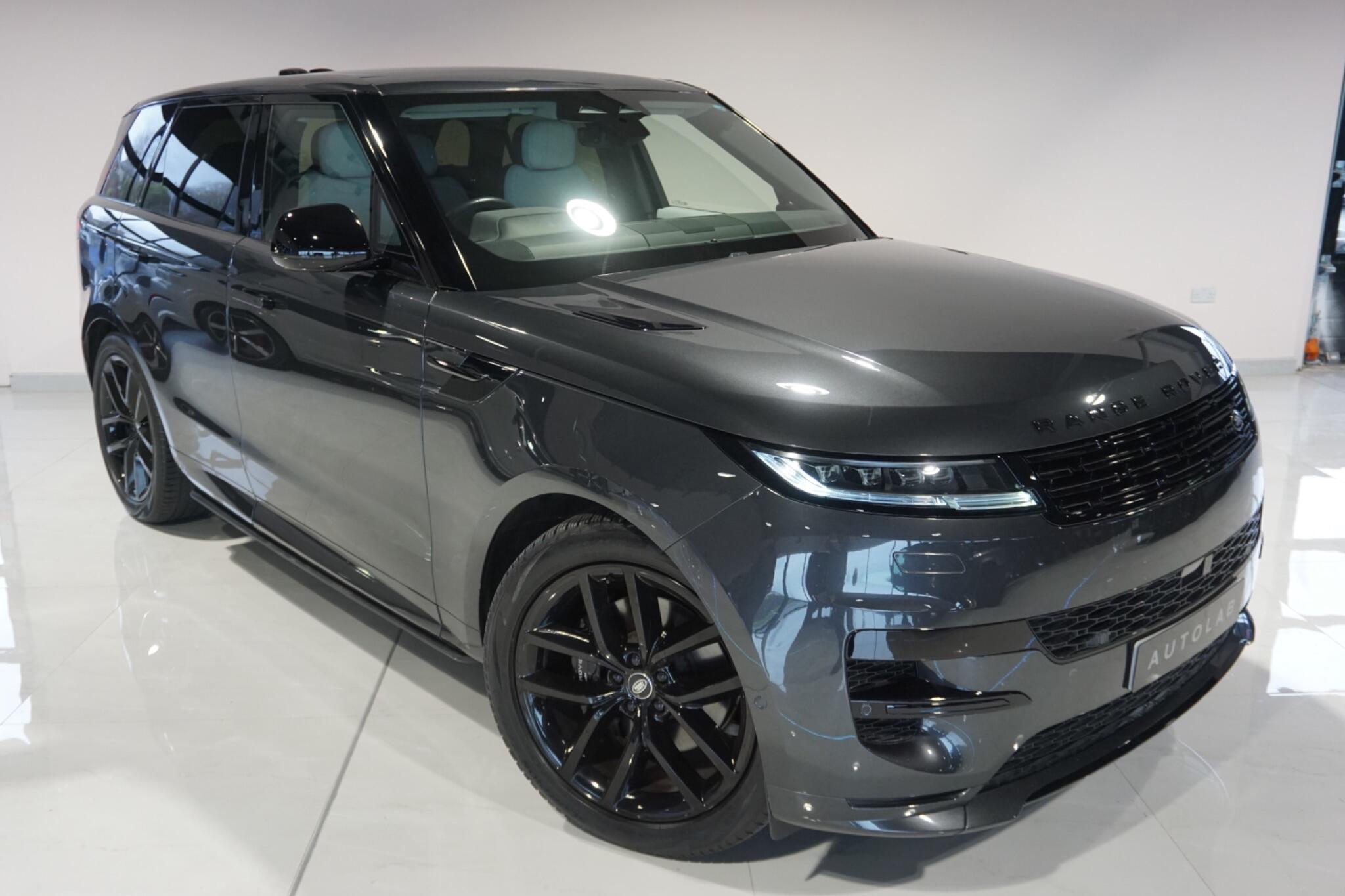 Land Rover Range Rover Sport 3.0 D300 MHEV Dynamic SE SUV 5dr Diesel Auto 4WD Euro 6 (s/s) (300 ps)